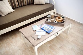 Deluxe King Size Studio - Aloe