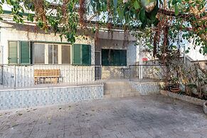 Kallisti Beach House - sea Front