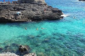 Kallisti Beach House - sea Front