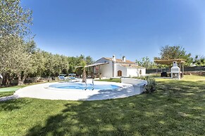 Clicksardegna - Villa Malaya for 18 People With 2 Independent Swimming