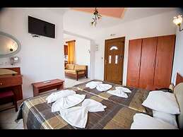 A Spacious and Bright Studio With Balcony