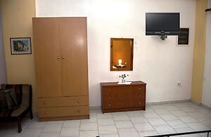 Studio Apartment Tonia With sea View and Garden - Pelekas Beach, Corfu