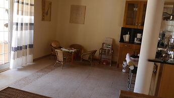 Villa With Pool Children Very Welcome Algarve Portugal for 10 People