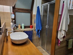 Comfortable Holiday House Close to the sea Down