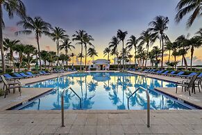 Waterfront Luxury Villa With Sunset Views And Boat Slip 3 Bedroom Town