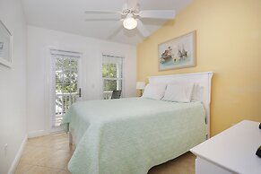 Waterfront Luxury Villa With Sunset Views And Boat Slip 3 Bedroom Town