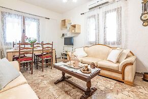 Avdou Village House With Pool