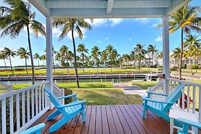 Waterfront Luxury Villa With Sunset Views And Boat Slip 3 Bedroom Town