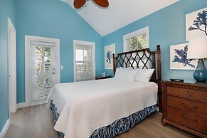 Waterfront Luxury Villa With Sunset Views And Boat Slip 3 Bedroom Vill