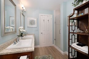 Waterfront Luxury Villa With Sunset Views And Boat Slip 3 Bedroom Vill