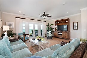 Waterfront Luxury Villa With Sunset Views And Boat Slip 3 Bedroom Vill