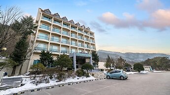 Gapyeong Chengpyeong Caviar Pension