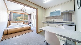 Gapyeong Chengpyeong Caviar Pension