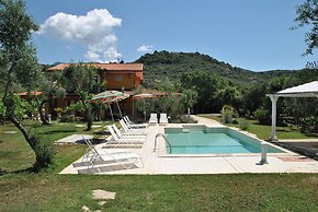 Holiday Home Chevalier With Terrace and Swimming Pool