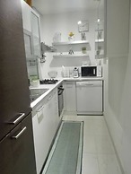 Apartment in Villa - Air Conditioned - Wi-fi - Near the sea