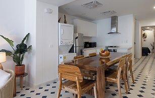 5ct-l 5 Bedroom House In Getsemani De Cartagena With Jacuzzi