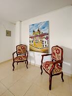 3cb-2 3 Bedroom Apartment in Getsemani