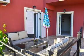 Large Apartment by the Pool - Pelekas Beach, Corfu