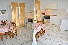 Beautiful Holiday Apartments Maria With Pool - Agios Gordios Beach, Co