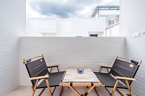 Green house sleep to B&B