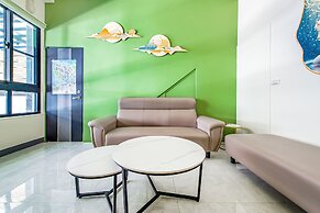 Green house sleep to B&B