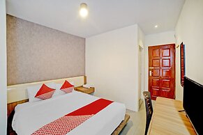 Super OYO 90559 Gamacity Residence