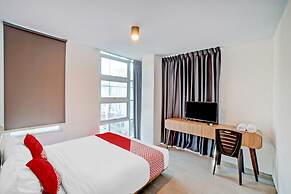 Super OYO 90559 Gamacity Residence