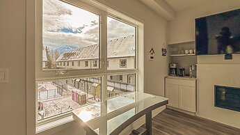 Skyline-Townhouse Combo-AC-Pool-Hot Tub