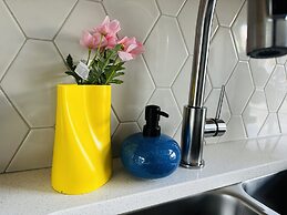 Skyline-Townhouse Combo-AC-Pool-Hot Tub