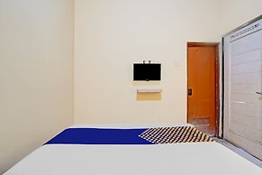 OYO 90622 Hotel Galaksi