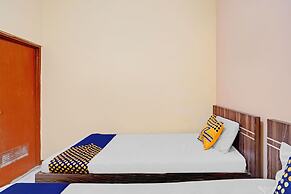 OYO 90622 Hotel Galaksi