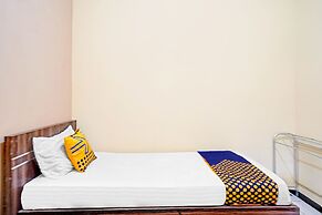 OYO 90622 Hotel Galaksi