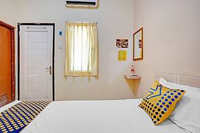 OYO 90622 Hotel Galaksi