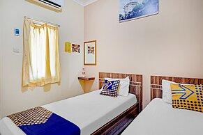 OYO 90622 Hotel Galaksi