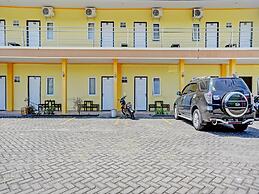 OYO 90622 Hotel Galaksi