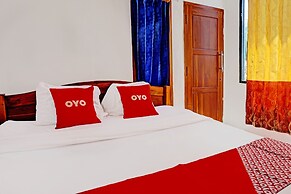 OYO Life 92021 Dua Putra Homestay Klayar
