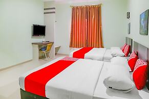 OYO 90269 Hotel Indorasa 2