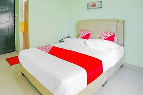 OYO 90269 Hotel Indorasa 2