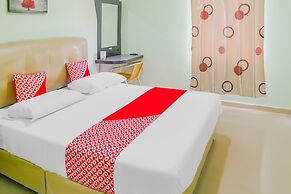 OYO 90269 Hotel Indorasa 2