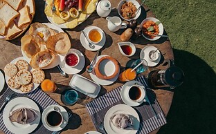 Elevated Family Beach Villa Overlooking Surf Break