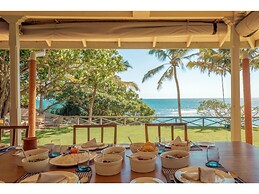 Elevated Family Beach Villa Overlooking Surf Break