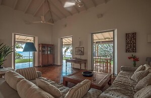 Elevated Family Beach Villa Overlooking Surf Break