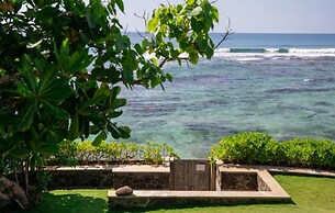 Elevated Family Beach Villa Overlooking Surf Break