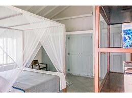 Elevated Family Beach Villa Overlooking Surf Break