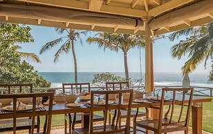 Elevated Family Beach Villa Overlooking Surf Break