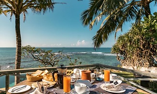 Elevated Family Beach Villa Overlooking Surf Break