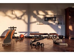 Elevated Family Beach Villa Overlooking Surf Break