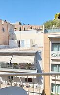 Elegant Apartment in Acropolis