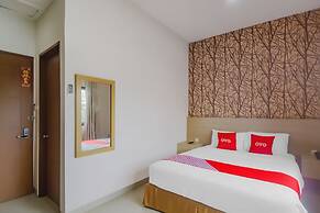 OYO 90312 Bahu Bay Hotel