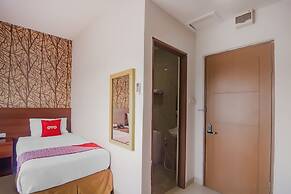 OYO 90312 Bahu Bay Hotel